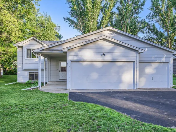 18531 Everglade Dr NE, East Bethel, MN 55092
