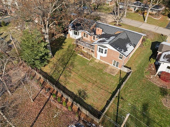 3rd image of 514 Monaco Dr