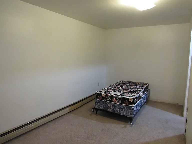 777 Wayne Ave #1-6 — Photo 21