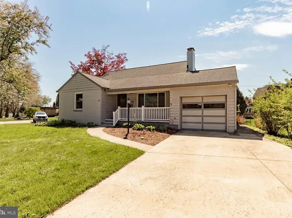 40 Mansion Blvd, Altoona, PA 16602