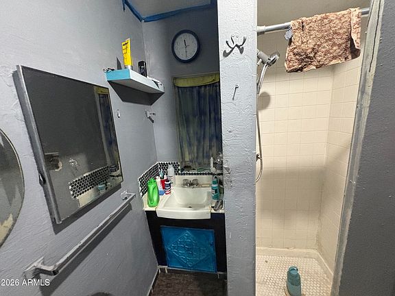 4th image of 1329 E MONTEROSA Street