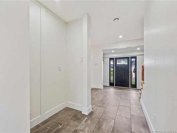 5th image of 25 Welland St