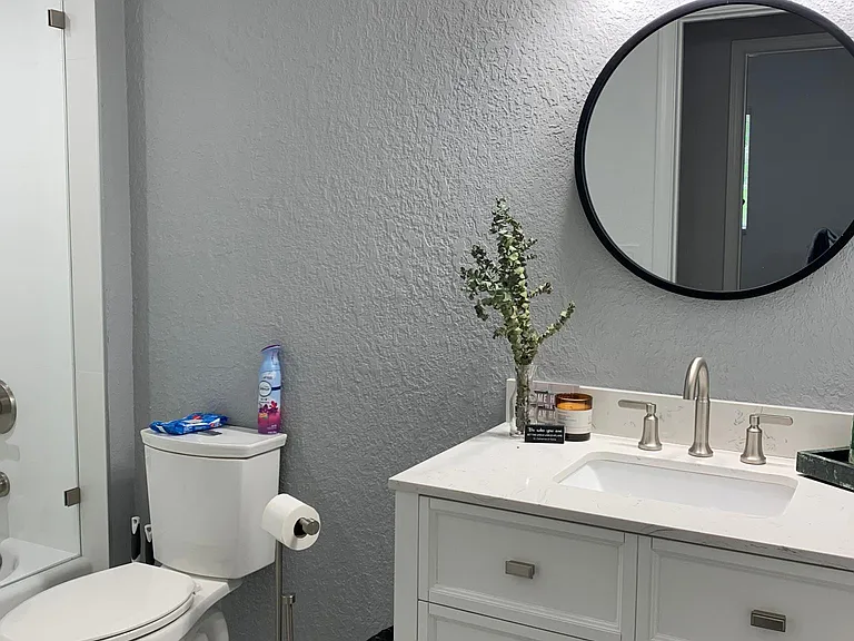 270 Crestwood Cir #103 — Photo 9