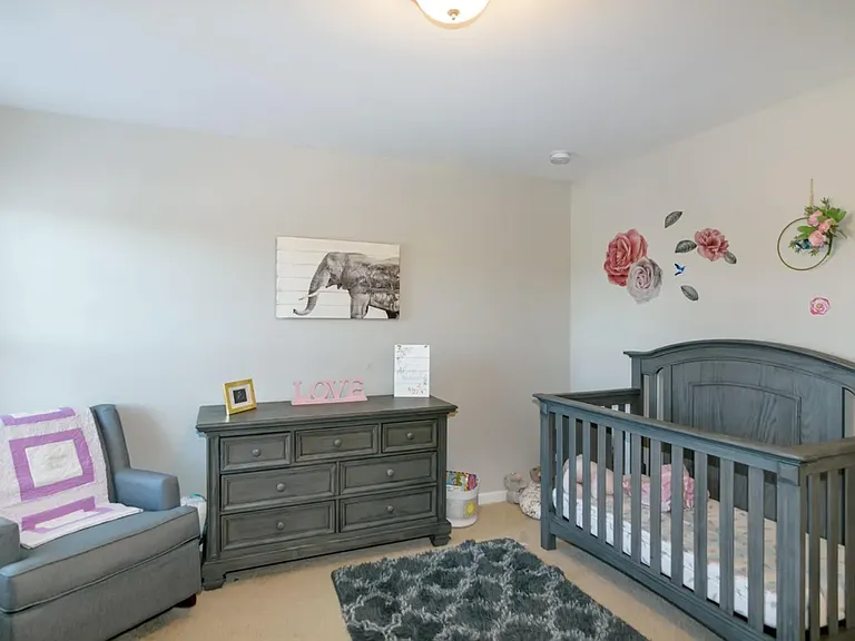 1106 Bromby Ave — Photo 11