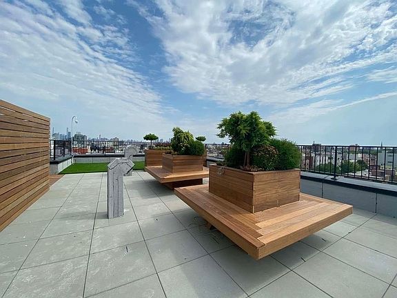 2nd image of 292 Union Ave #316