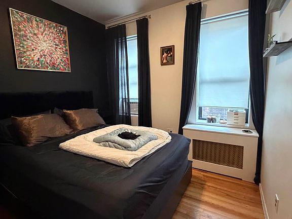5th image of 162 E 85th St APT 5R
