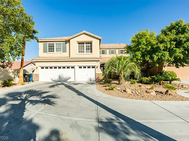5056 Shadow Palm Ct — Photo 1