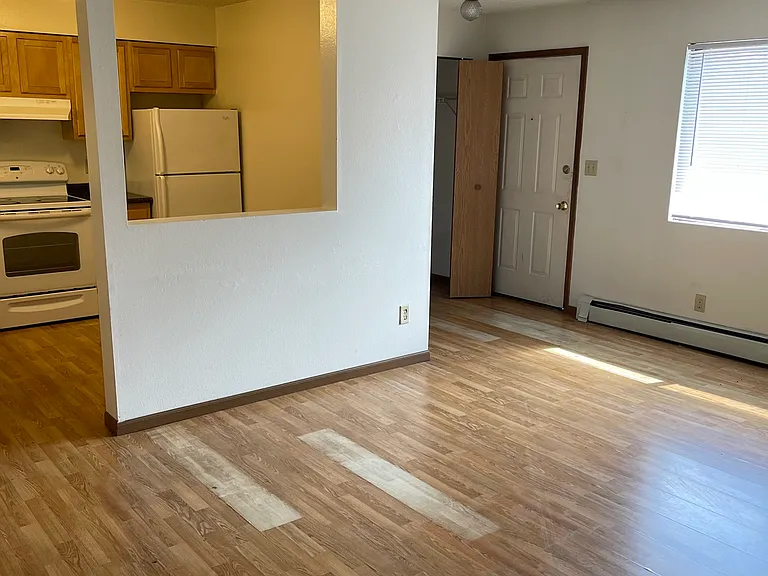 650 S Johnson St #2S — Photo 14