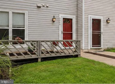3569 Plumtree Dr #6 — Photo 2