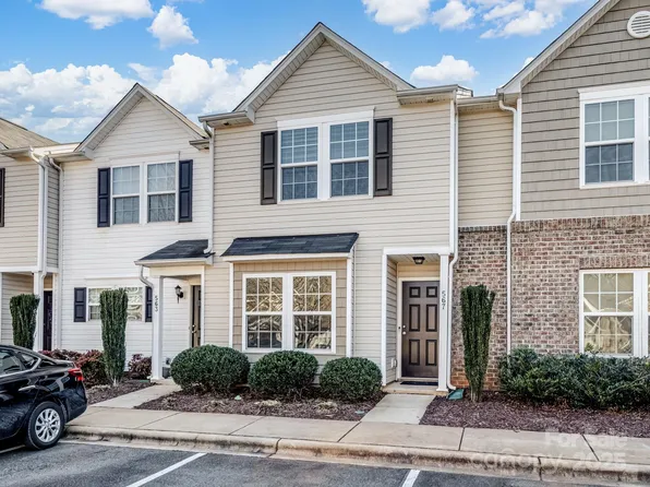 567 Fawnborough Ct, Rock Hill, SC 29732