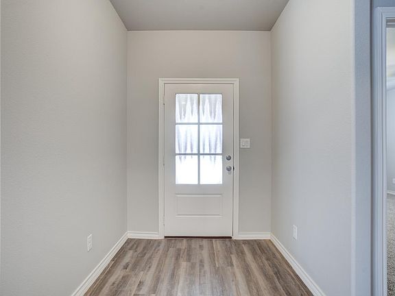 2nd image of 7620 61st St