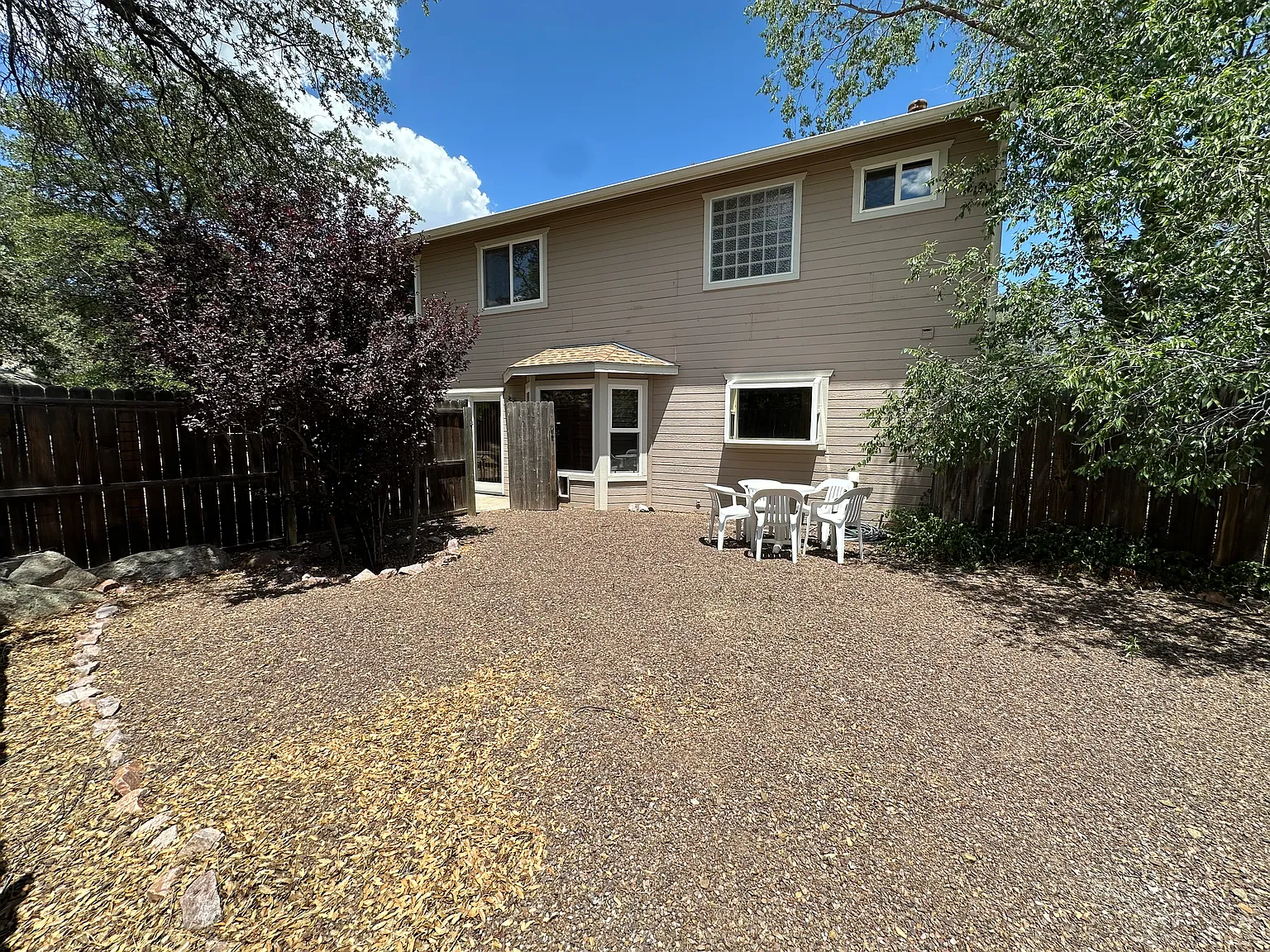 4 bed, 2240 sqft, $2,795 — Photo 2