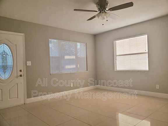 2nd image of 2579 14th Ave N