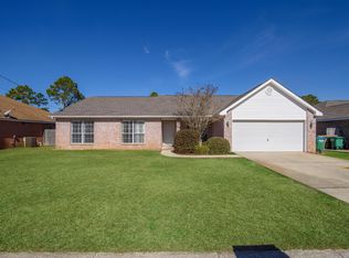 8228 Cosica Blvd, Navarre, FL 32566