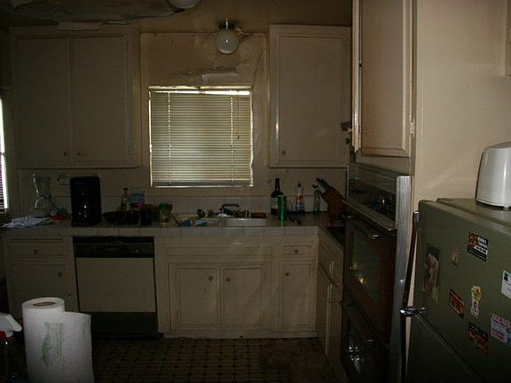 3rd image of 3872 Sherwood Pl