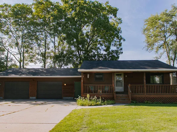 408 W 20th St, Holland, MI 49423