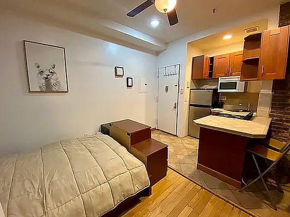 5th image of 155 W 83rd St #1