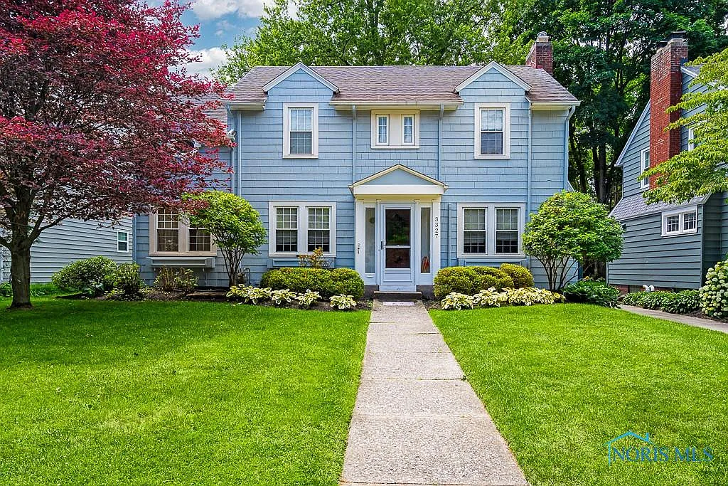 3327 Pelham Rd photo 1