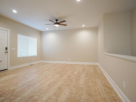 3rd image of 8624 S 78th St