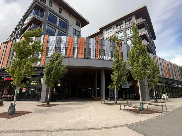 38362 Buckley Ave #428, Squamish, BC V8B 0J8
