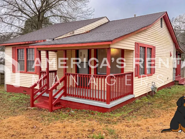 236 7th Ave, Pleasant Grove, AL 35127