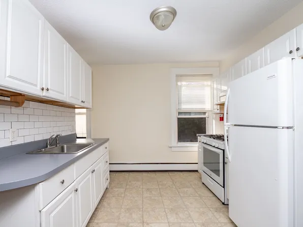 175 Humphrey St Unit 2, New Haven, CT 06511