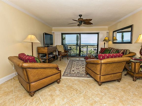 4th image of 3385 N Coastal Hwy #4