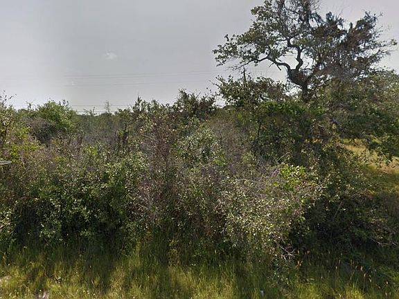 4th image of 502 Saint Charles Loop E #504
