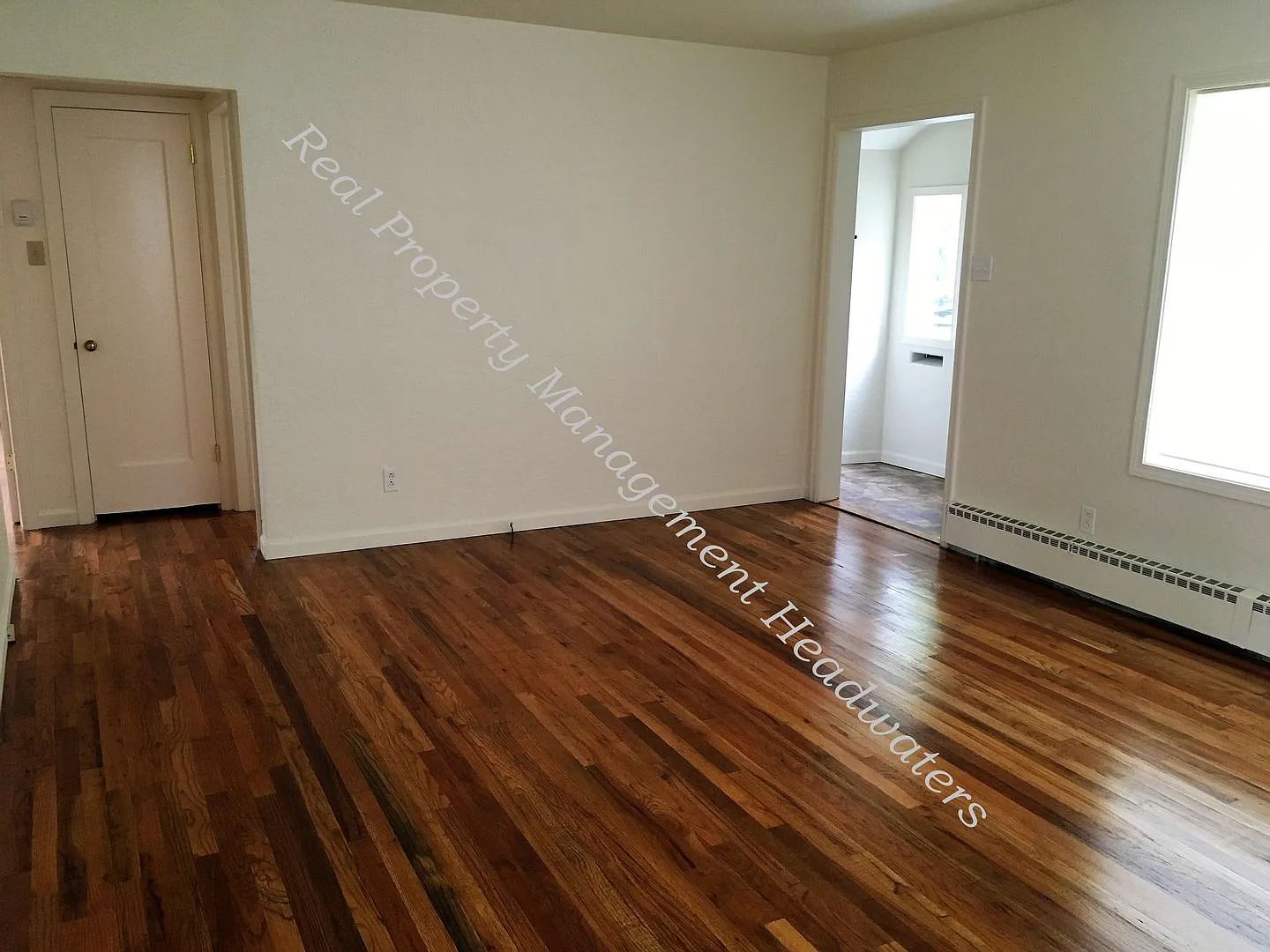 3 Bedroom House for Rent — Photo 2