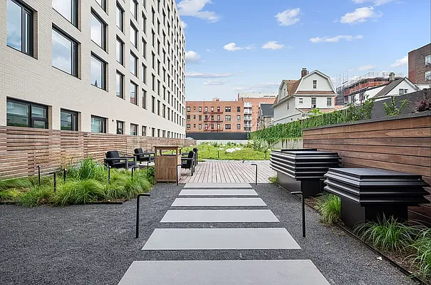 Rented by Living New York | media 22