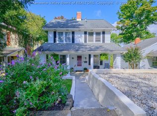 1226 Oakmont Rd, Charleston, WV 25314