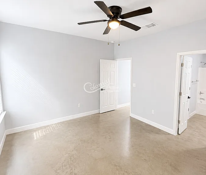 901 Mimosa Dr #B — Photo 6