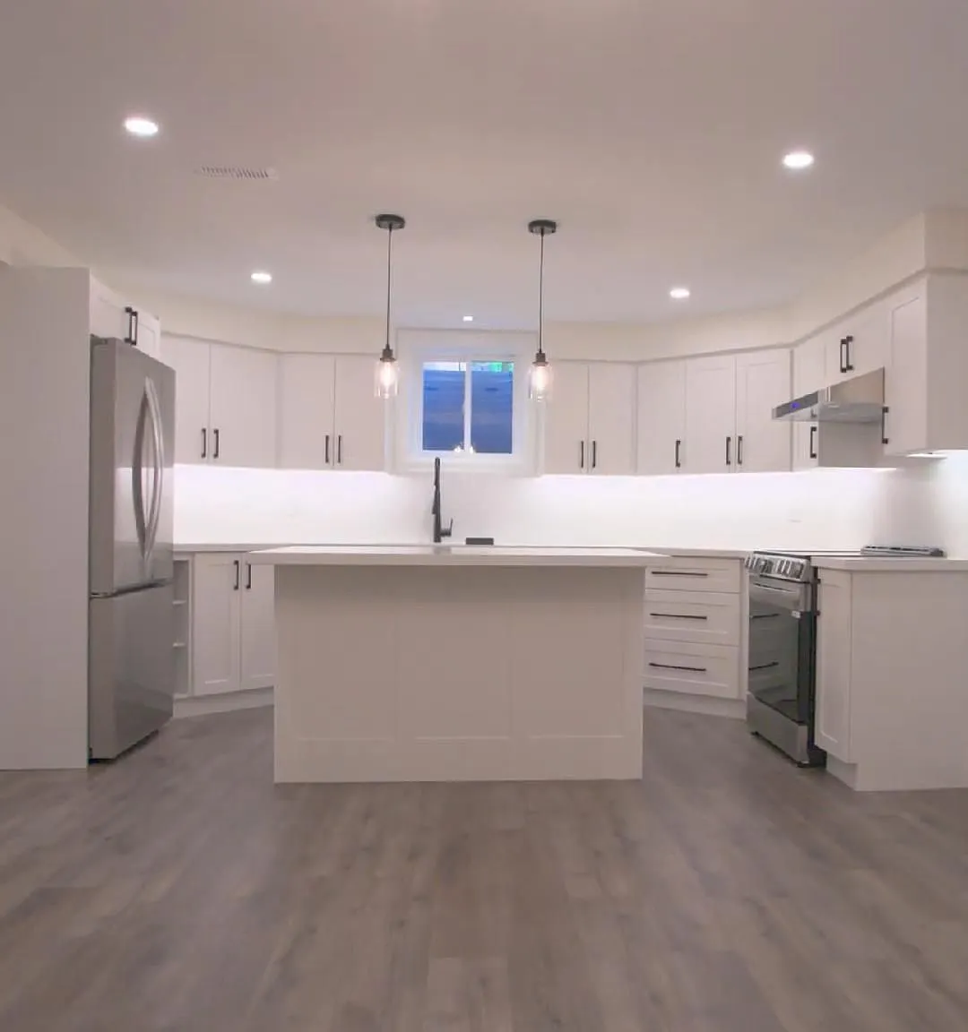 2 bed, $2,400 — Photo 3