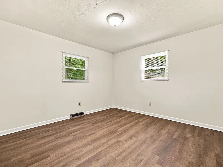 209 Montpelier Ave — Photo 16