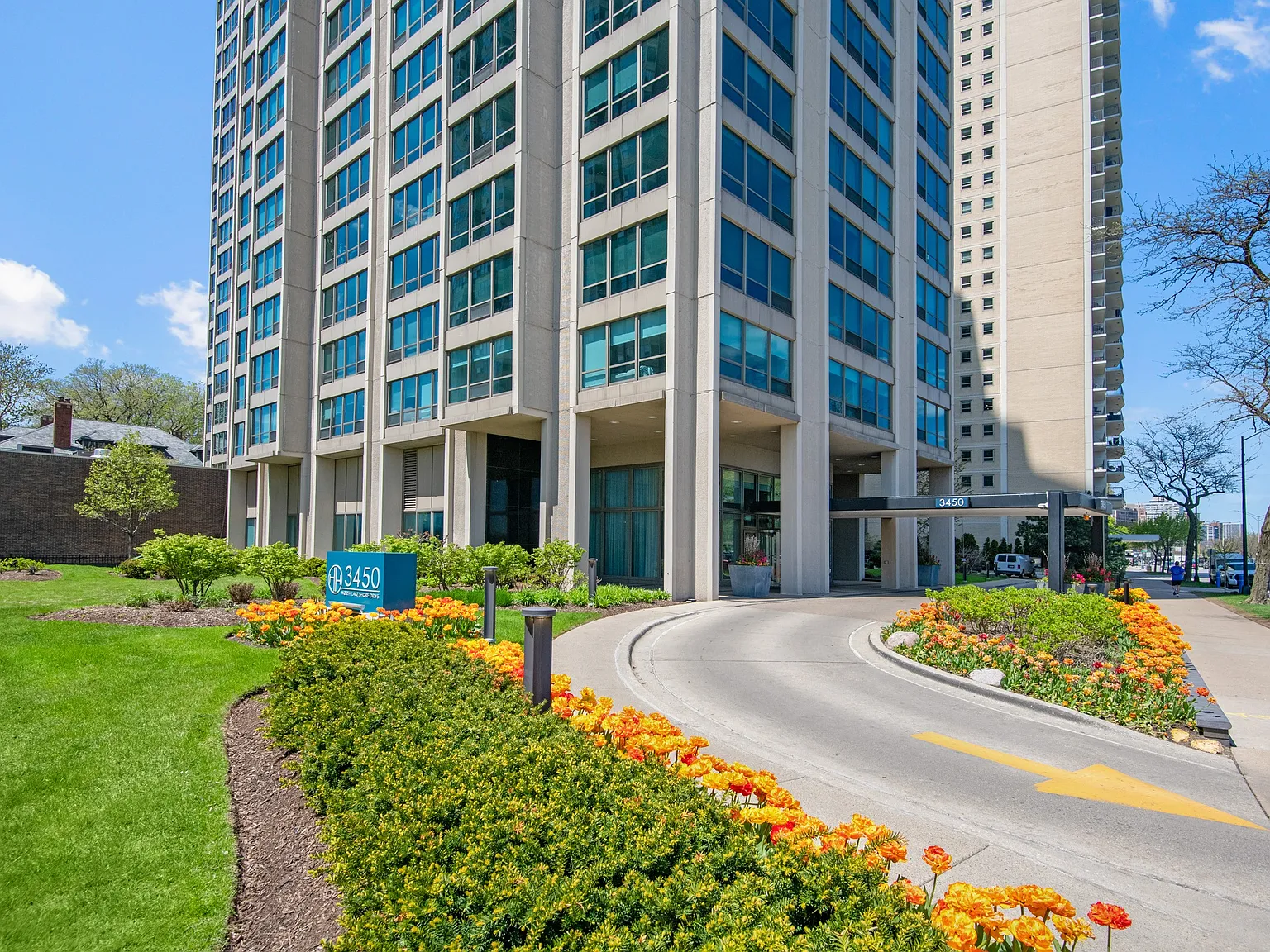 3450 N. Lake Shore Drive — Photo 2