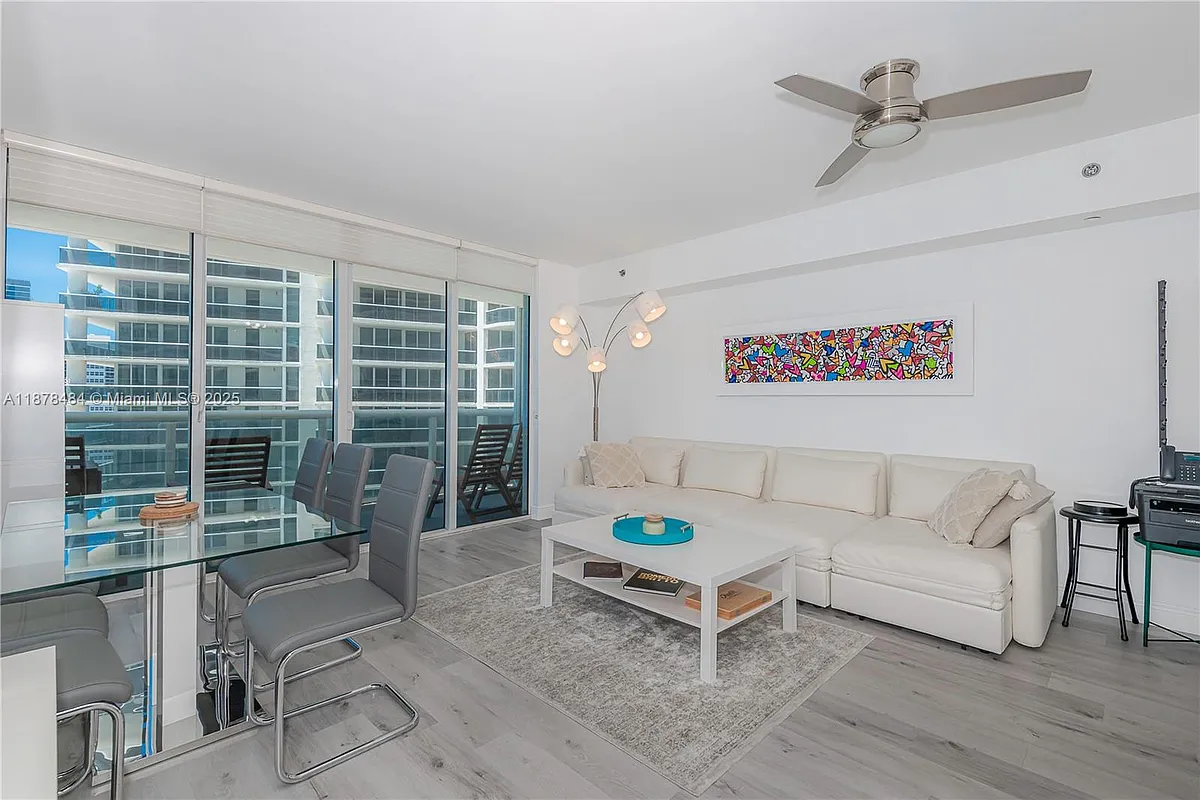 Building Photo - 1830 S Ocean Dr #1605