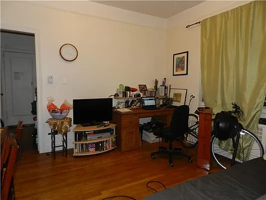Rented by Living New York | media 10