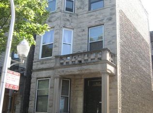 937 W Newport Ave #3, Chicago, IL 60657