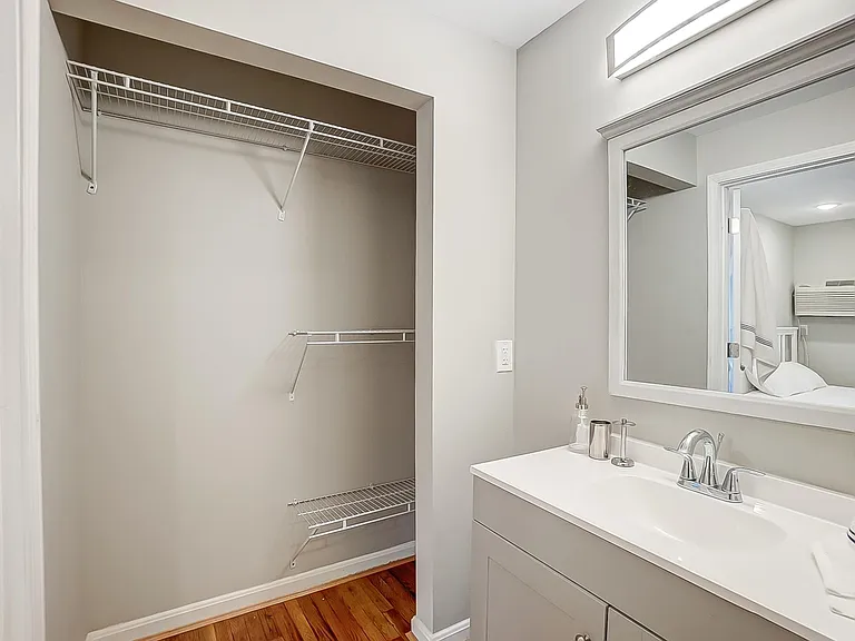2341 Burnet Ave #2 — Photo 14