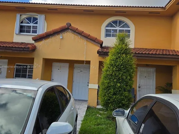 7674 W 34th Ln #8-201, Hialeah, FL 33018