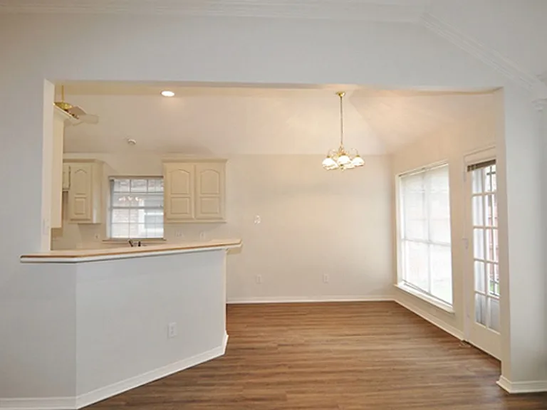 2767 Crystal Glenn Cir — Photo 12