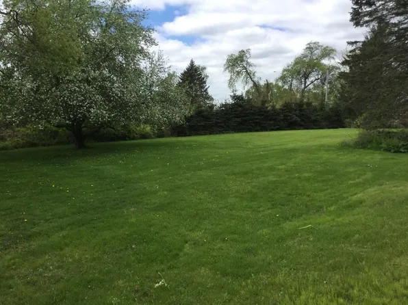 80 Manuel Dr, Concord, MA 01742