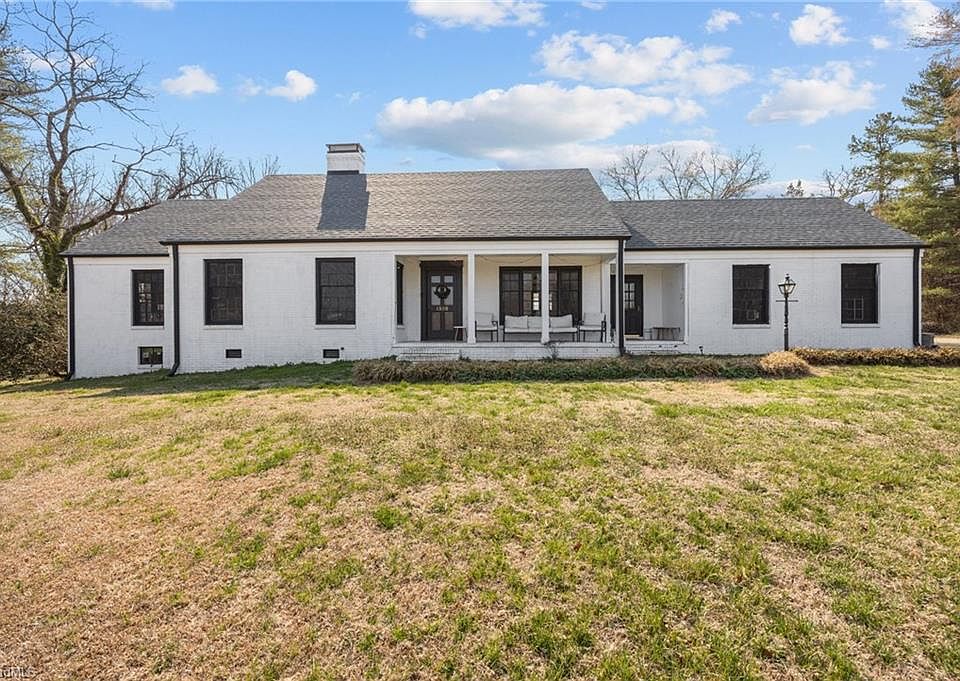 1st image of 1352 City Lake Rd