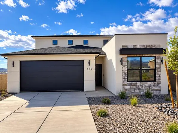 555 N 730 W, Hurricane, UT 84737