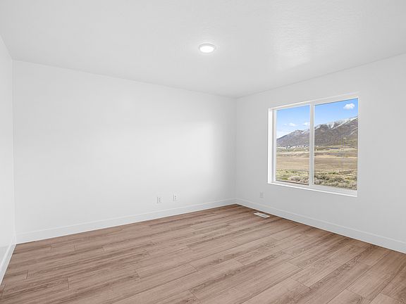 4th image of 1757 S Windsong Dr #Ken382