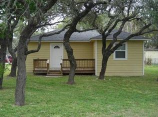 503 N Terry St, Rockport, TX 78382