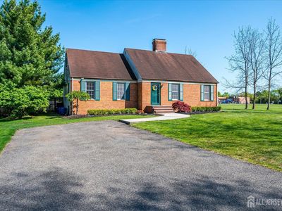 27 Vermont Ave, Franklin Park, NJ, 08823