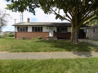 830 W 13th St, Mishawaka, IN 46544