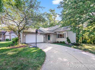 2277 Gatetree Ln SE, Kentwood, MI 49546