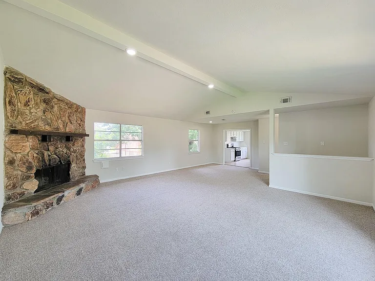 8719 Valley Song Dr — Photo 11